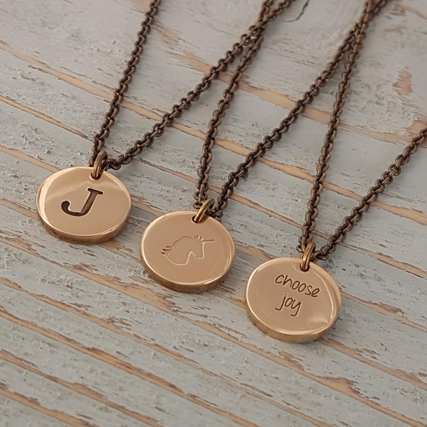 Custom Engraved Gold Pendant Necklace, Initials, Symbols, Names, Dates, Logo, Image, Fingerprint, Handwritting in any language - Gwen Delicious Jewelry Designs